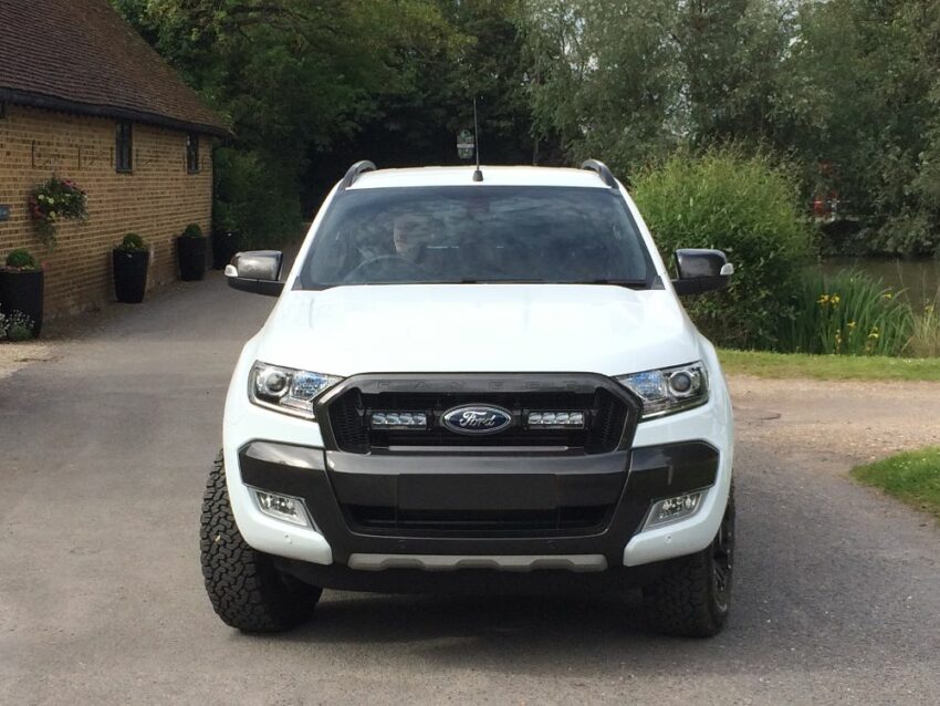 KIT MONTAGE RRR4 CALANDRE FORD RANGER 2016-2019 – Image 3