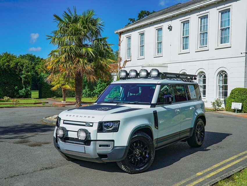 KIT MONTAGE SENTINEL PC AV LAND ROVER DEFENDER 2020+ – Image 4