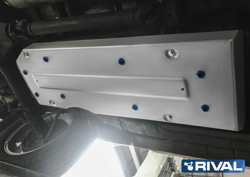 PLAQUE PROTECTION RIVAL RESERVOIR ISUZU D-MAX 1.9 2012+  (bP21) – Image 2