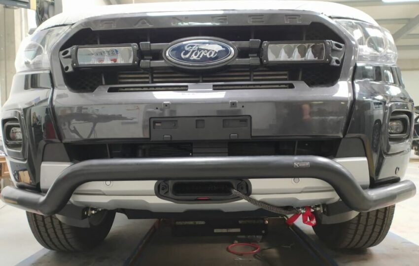 PLATINE TREUIL PC ORIGINE FORD RANGER 2019-2022 (avec Radar Adapt) – Image 2