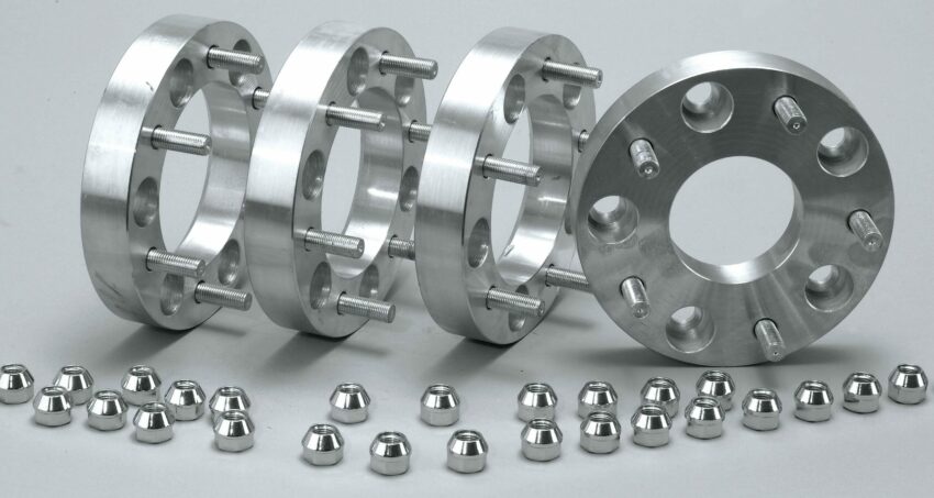 SPACER ACIER HF (la paire) 30mm 5x127-1/2-JK/GD CHEROKEE(WJ,WG,WH)
