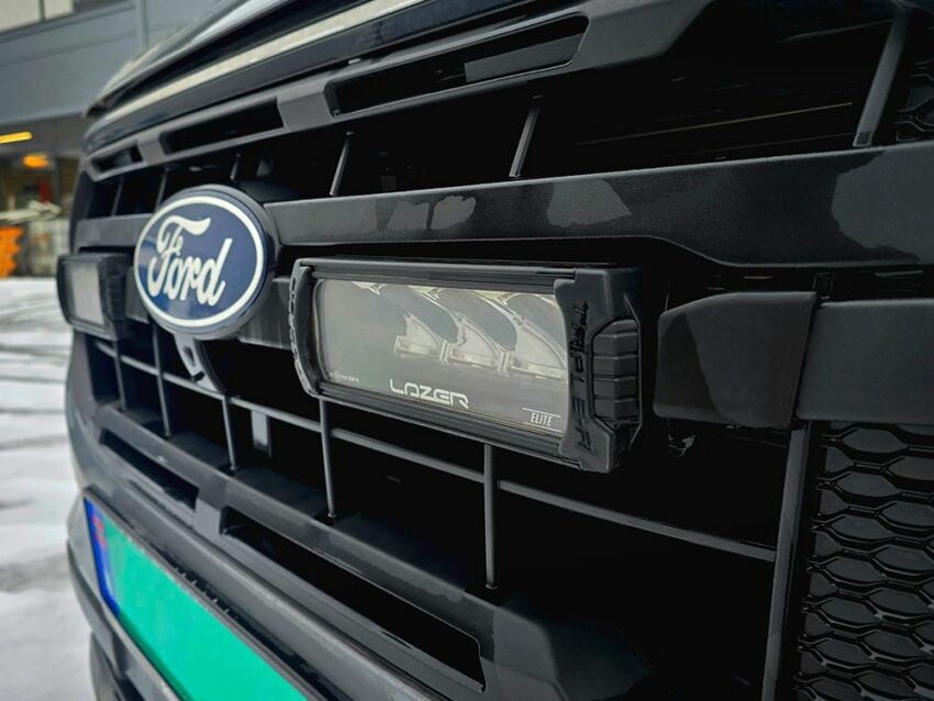 KIT MONTAGE RRR4 CALANDRE FORD TRANSIT CUSTOM TRAIL 2024+ – Image 3