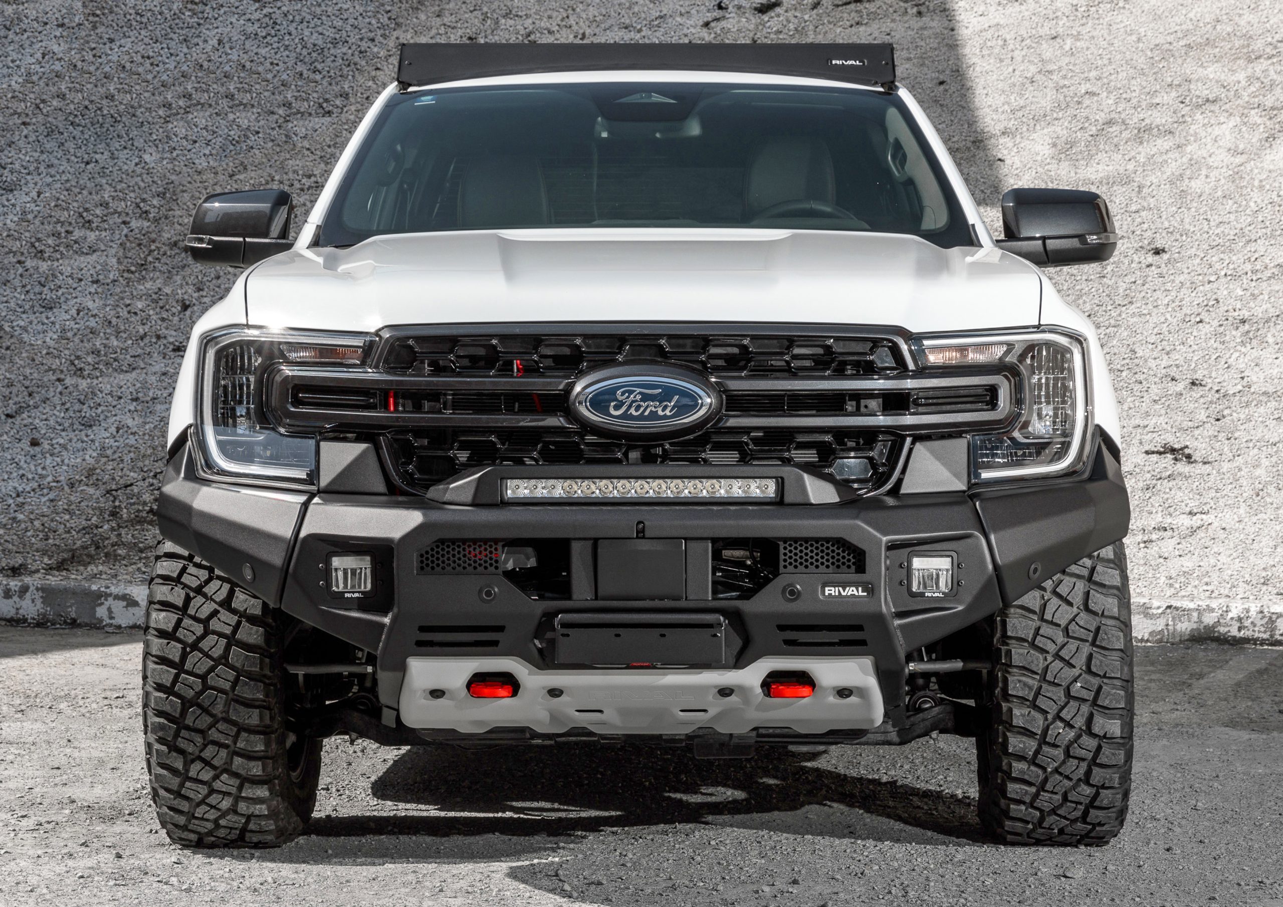 BUMPER FRONT RIVAL FORD RANGER 2022+ NEW (USAGE COMPETITION) – Image 3